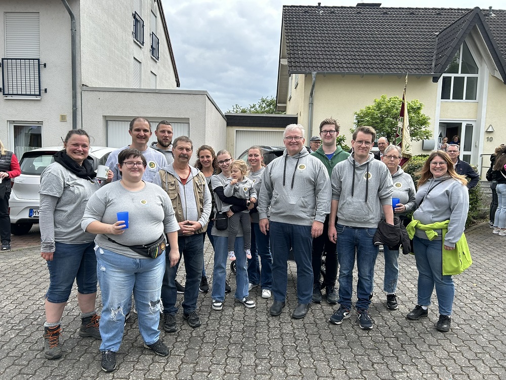 Kirmes: Mit Wein durch Örms